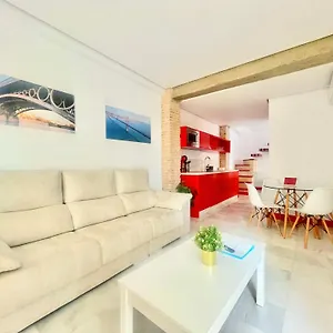 Philippe's Triana Con Terraza Apartamento