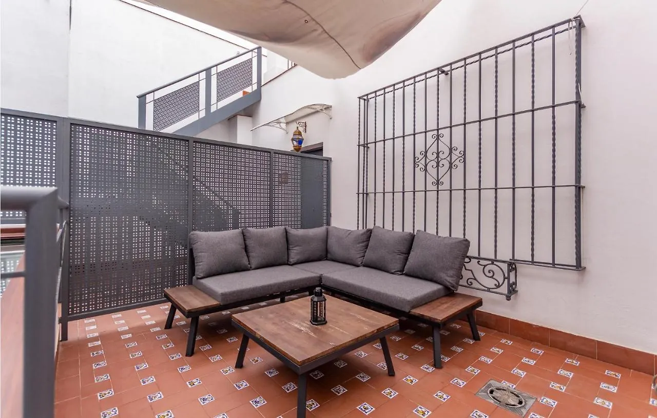 Amazing Apartment In Sevilla With Kitchen Seville